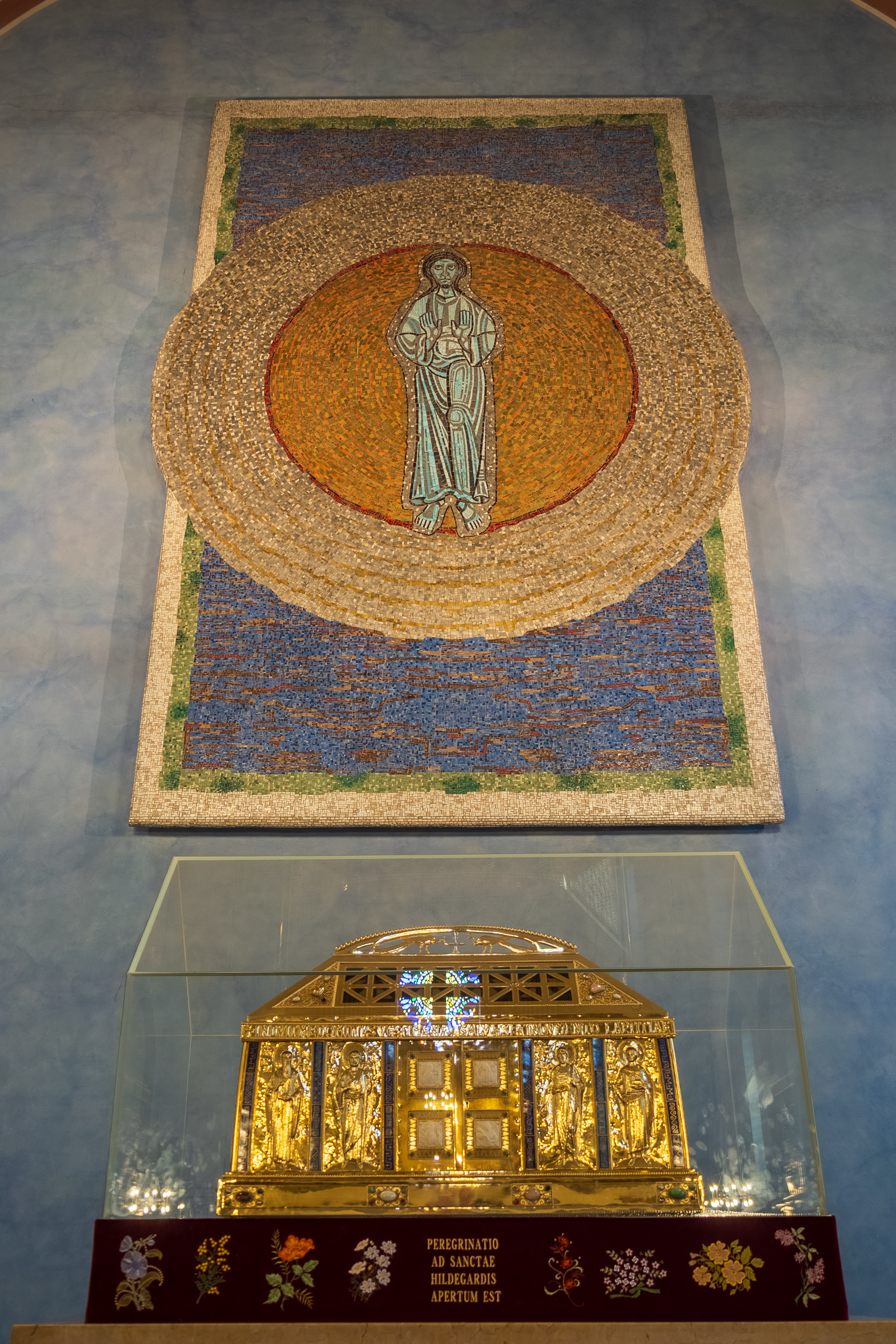 Shrine with the relics of Hildegard von Bingen, Rüdesheim am Rhein