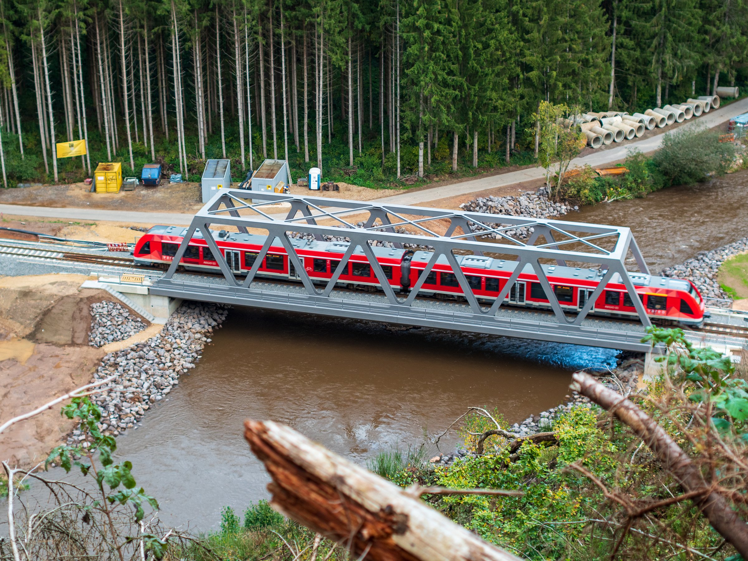 Rail bridge, rebuilt (2023) after being washed away by the flood (2021) 