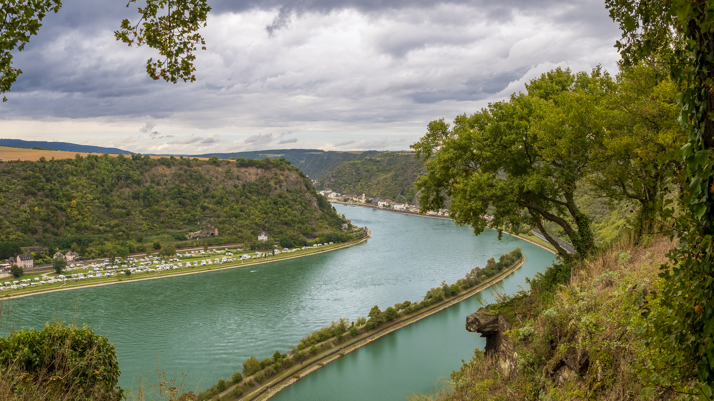 View from the Loreley mountaintop (heading North)